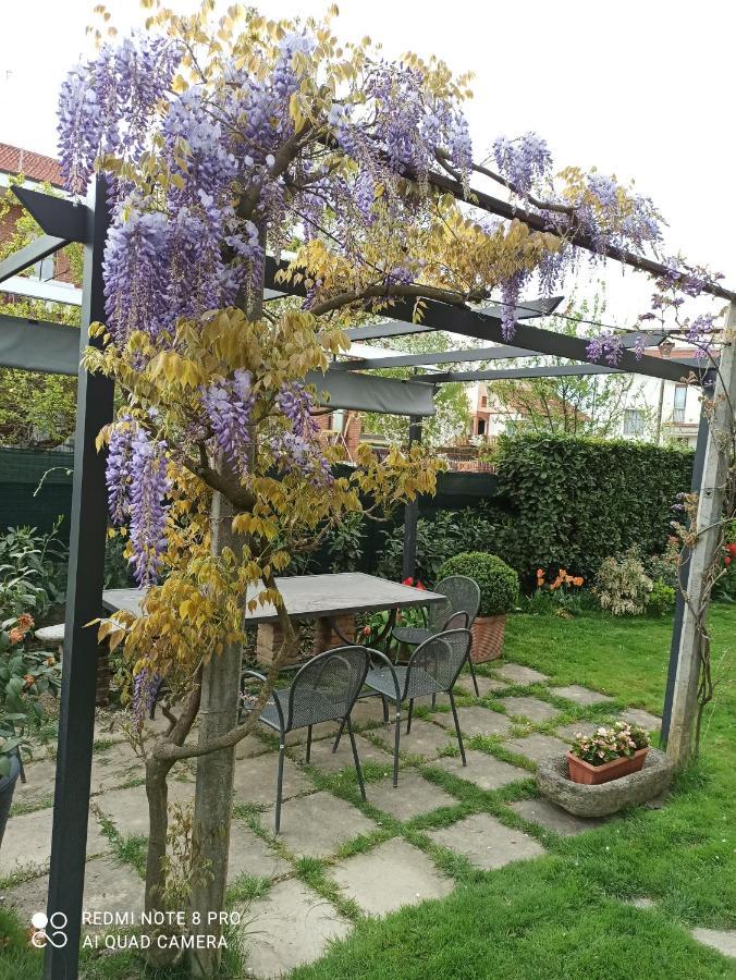 D'Or Duble' Bed And Breakfast Carignano  ภายนอก รูปภาพ
